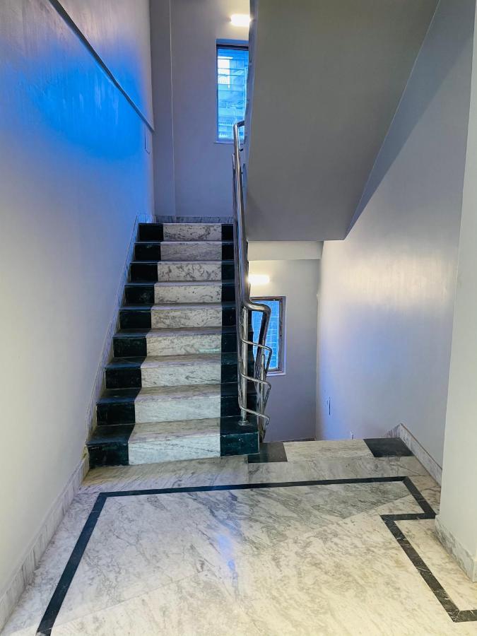 Hotel The Crest Kolkata Ngoại thất bức ảnh