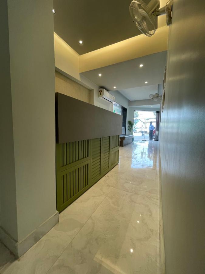 Hotel The Crest Kolkata Ngoại thất bức ảnh